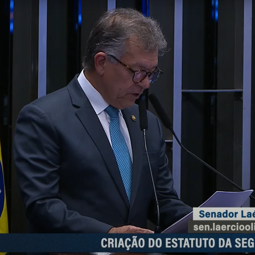 Fonte: Senador Laércio na votação no senado federal | TV SENADO